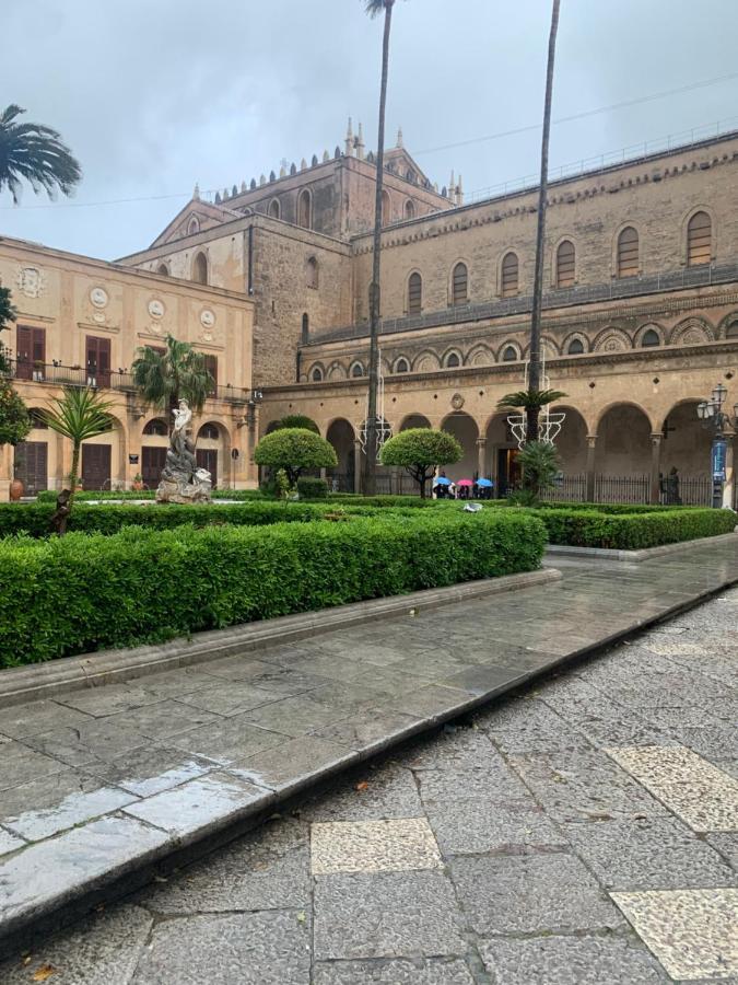 Casa Vacanza - I Mulini Con Parcheggio Gratuito Incluso. Monreale Kültér fotó